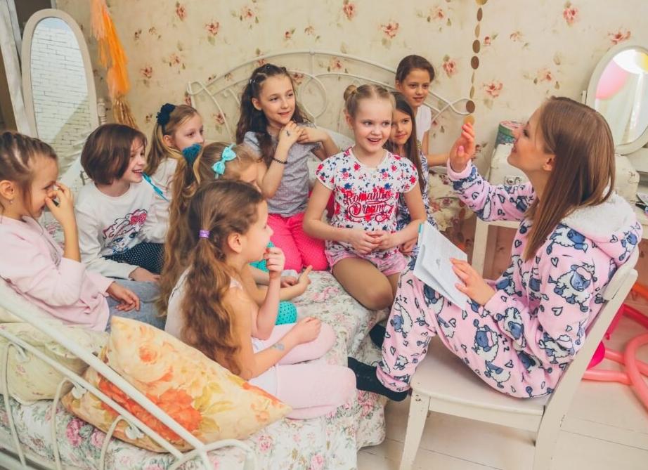 Пижамная вечеринка для девочек 10-14 лет